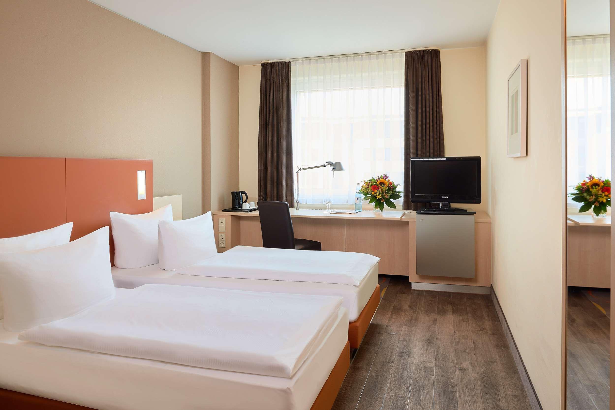 Essential By Dorint Berlin-adlershof 3* Берлин