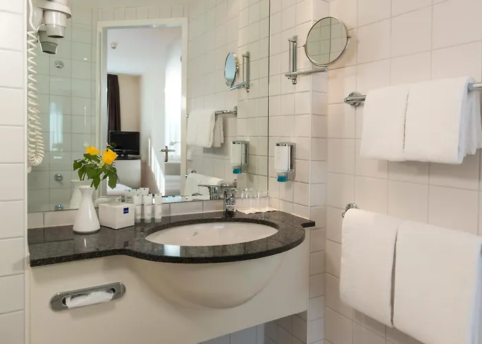 Essential By Dorint Berlin-Adlershof