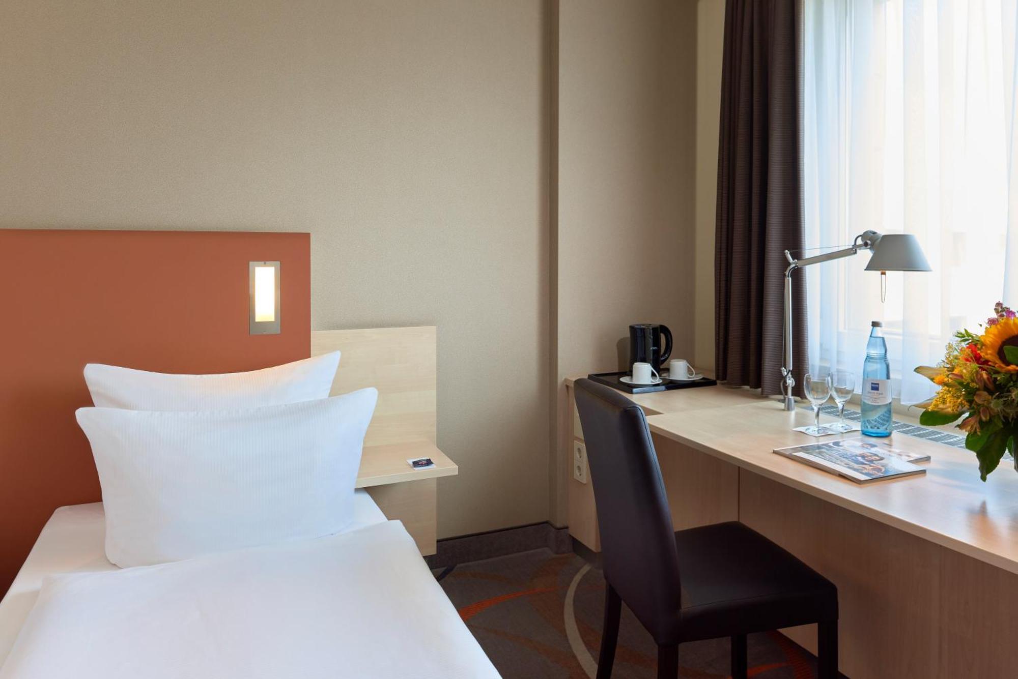 Essential By Dorint Berlin-adlershof Hotel Berlín